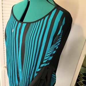 5/$25 Women’s Bongo plus blouse size 3X